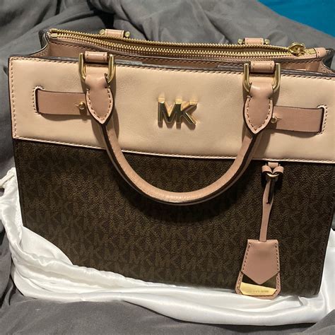 michael michael kors reagan medium logo satchel|Reagan Medium Logo Satchel – Michael Kors Pre.